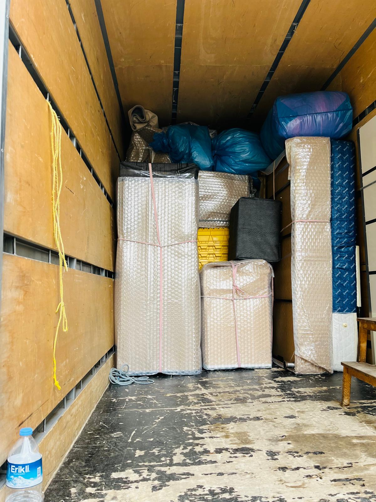 Nakliyat Kamyonu Yükleme